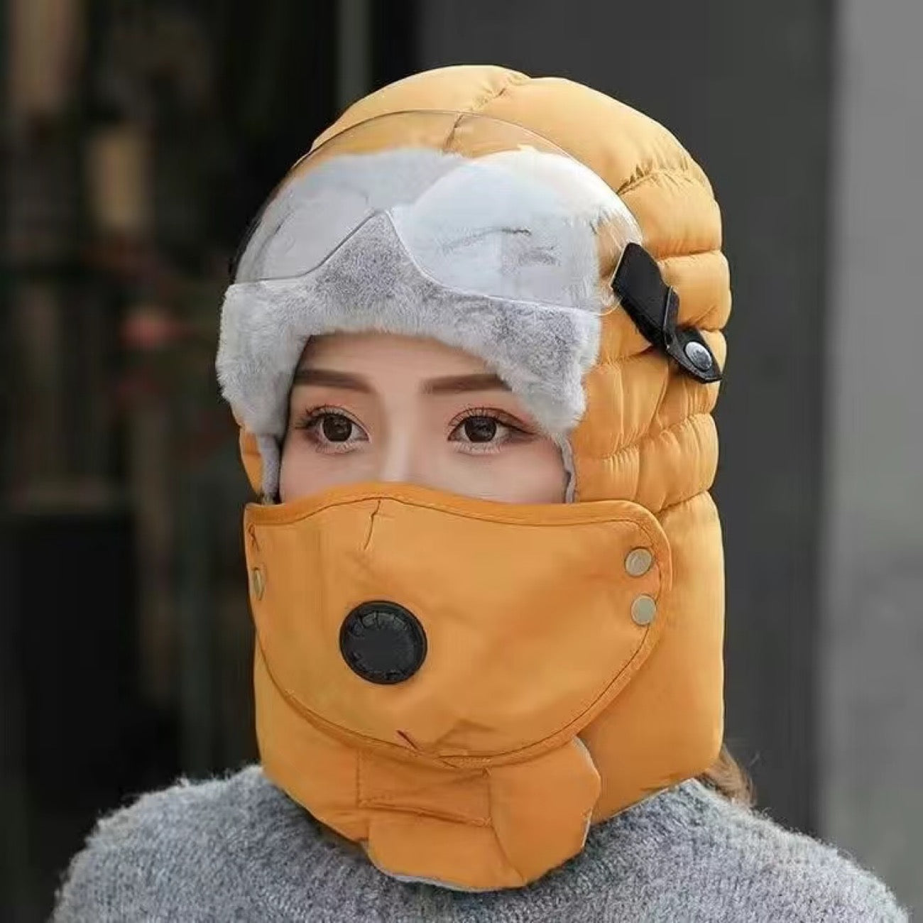 NEW ARRIVAL UNIVERSAL WARM FLEECE WINDPROOF SNOW-PROOF WATERPROOF CAP FOR HEAD FACE AND NECK PROTECTION FULLY PROTECTIVE OUTDOOR CYCLING HELMET