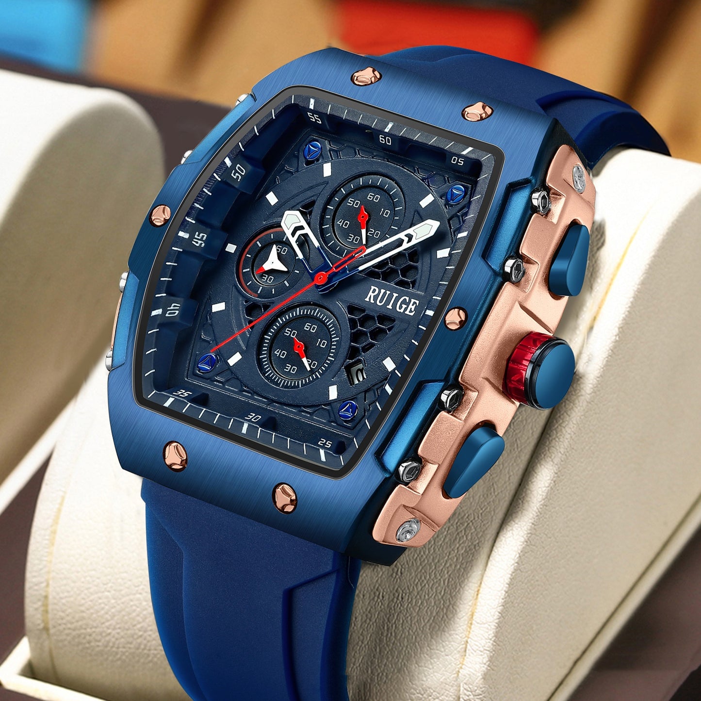 RuiGe Men's Outdoor Barrel-Shaped Fashion Wristwatch | Slim 10mm Design