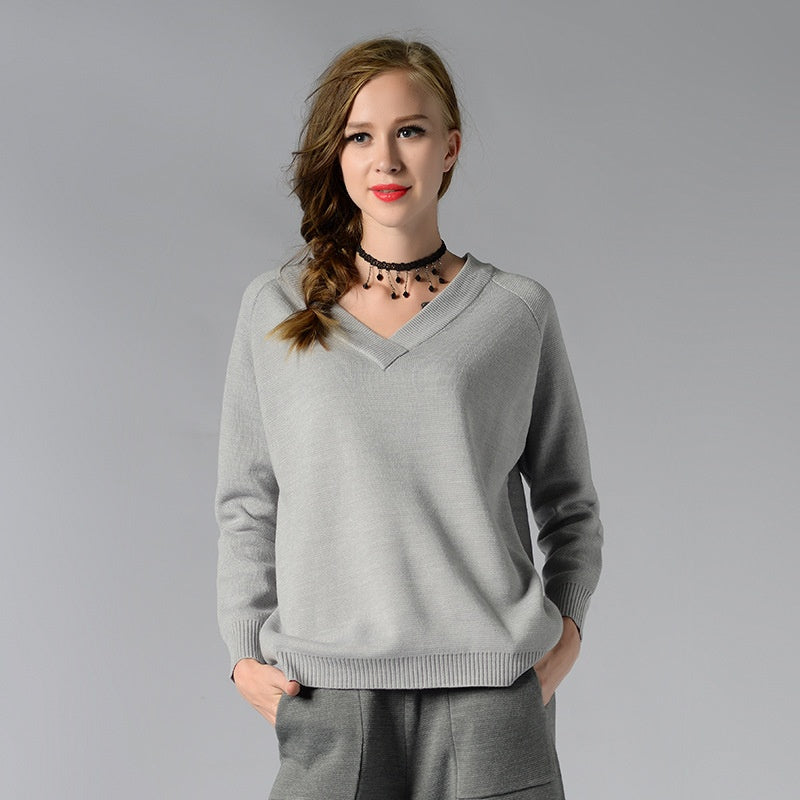 Women's Oversized V-Neck Knit Sweater | Long Sleeve Pullover Blouse
