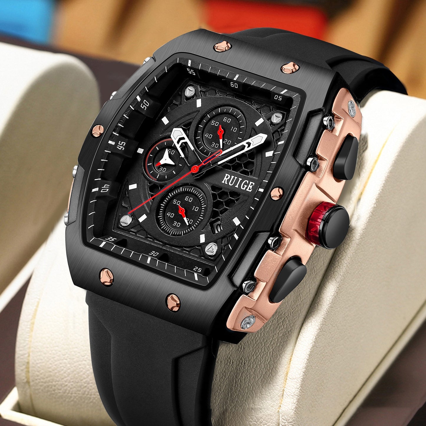 RuiGe Men's Outdoor Barrel-Shaped Fashion Wristwatch | Slim 10mm Design